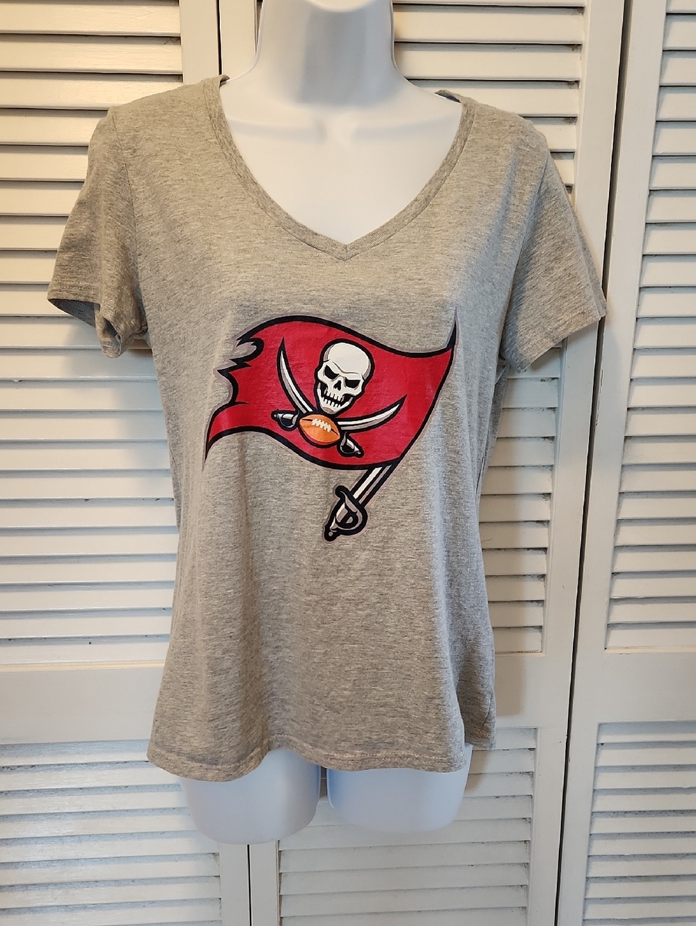 Tampa Bay Buccaneers Gray T-shirt